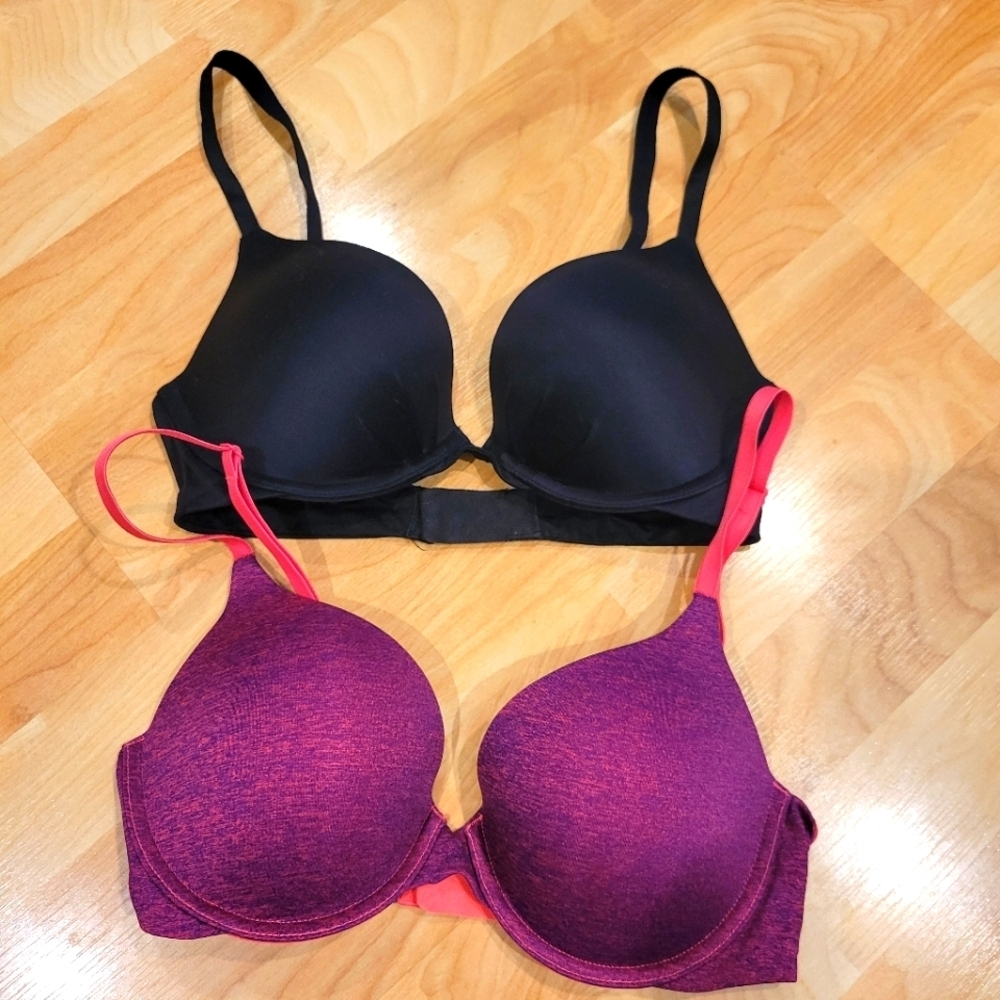 Victoria's Secret Black T-Shirt Bra and Purple/Pink Push-Up Bra Set
